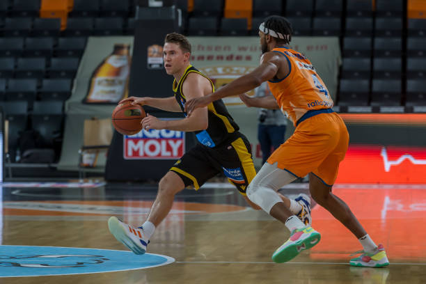 美国女子体 美国女子体