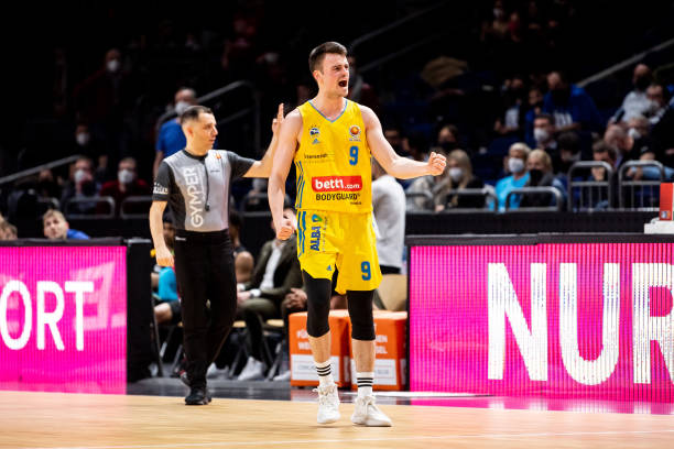 在体能消耗 在体能消耗