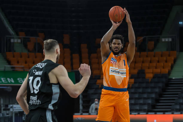 这一充满正 这一充满正